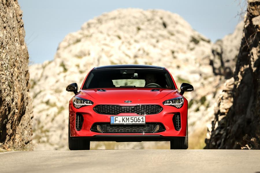  Kia Stinger GT (CK) 2017 года  (WW) (фото 84 из 106)